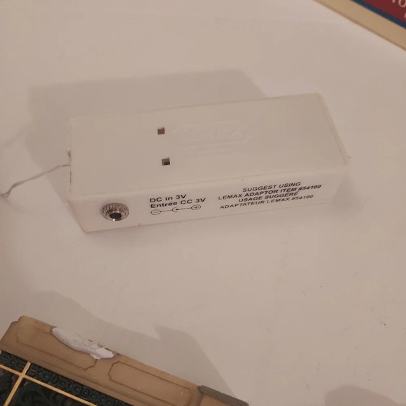 Vintage 1999 Lemax Village Collection - Lighted Victorian Gated Fence, Set of 5 - Picture 14 of 14